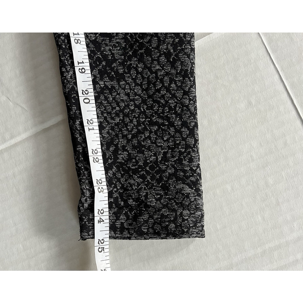 NVGTN Black & Gray Textured High-Waist Leggings - Picture 7 of 8